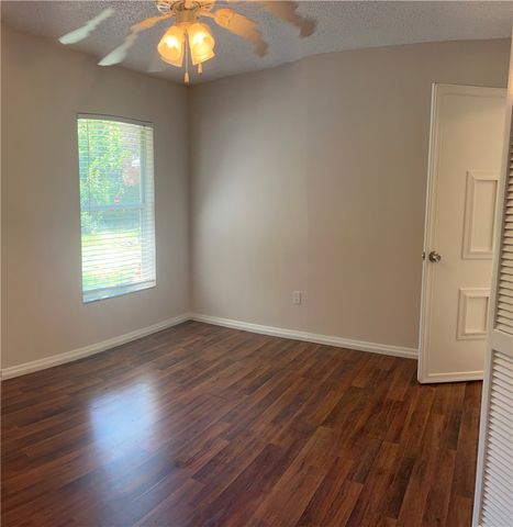 1811 Shakespeare Street, Sebastian, FL 32958