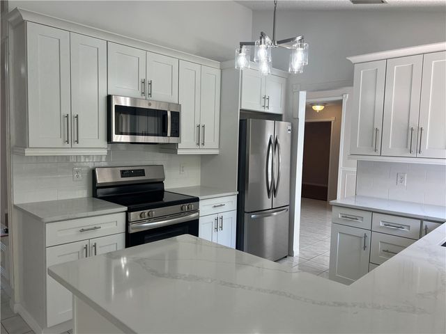 1811 Shakespeare Street, Sebastian, FL 32958