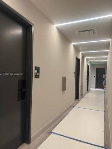 800 N Federal Hwy 806, Hallandale Beach, FL 33009