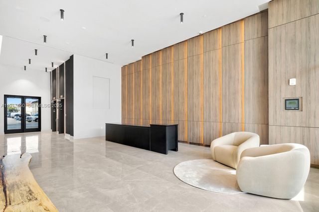 800 N Federal Hwy 806, Hallandale Beach, FL 33009