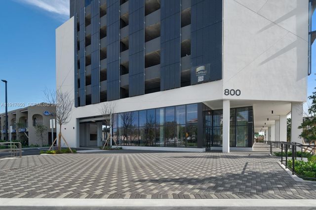 800 N Federal Hwy 806, Hallandale Beach, FL 33009