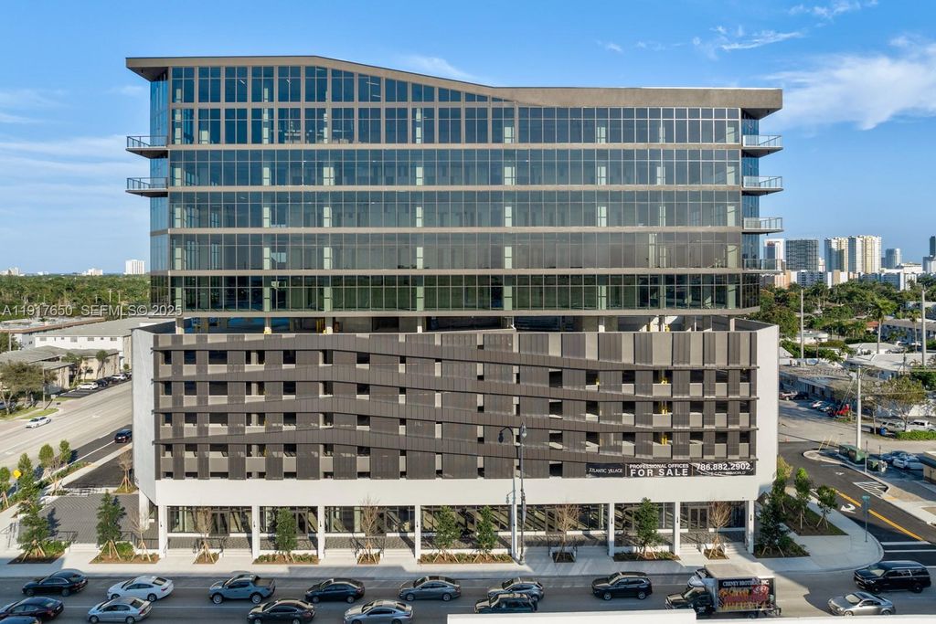 800 N Federal Hwy 806, Hallandale Beach, FL 33009