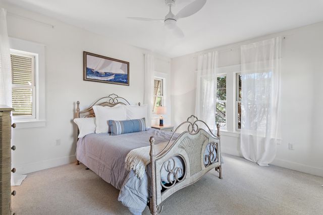 100 S Summit Drive, Santa Rosa Beach, FL 32459