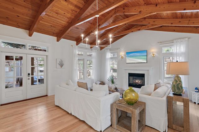 100 S Summit Drive, Santa Rosa Beach, FL 32459