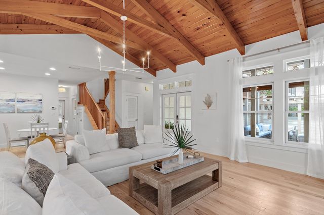 100 S Summit Drive, Santa Rosa Beach, FL 32459