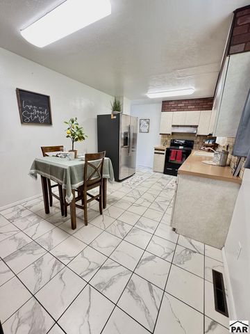 29 Loyola Lane, Pueblo, CO 81005