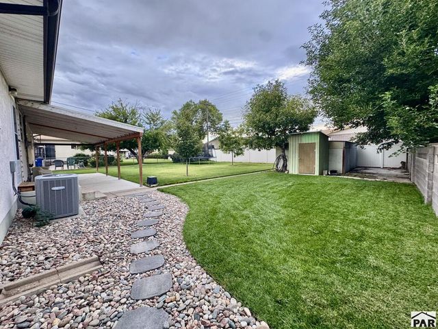 29 Loyola Lane, Pueblo, CO 81005
