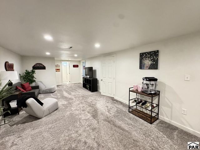 29 Loyola Lane, Pueblo, CO 81005