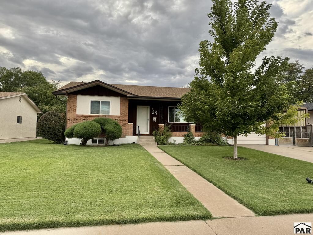 29 Loyola Lane, Pueblo, CO 81005
