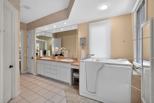 2305 Barton Creek BLVD 40, Austin, TX 78735