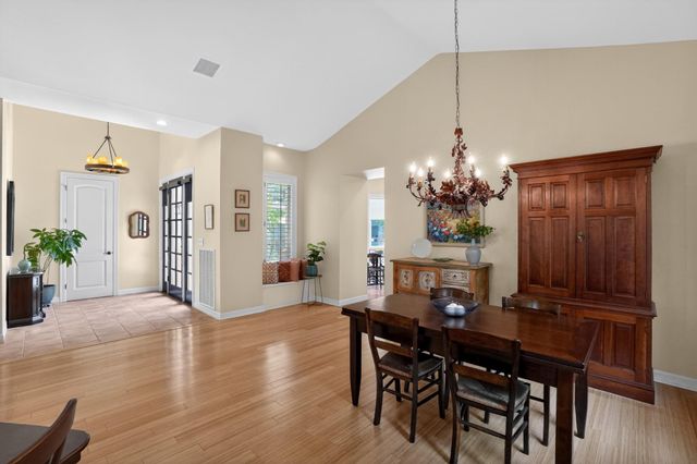 2305 Barton Creek BLVD 40, Austin, TX 78735
