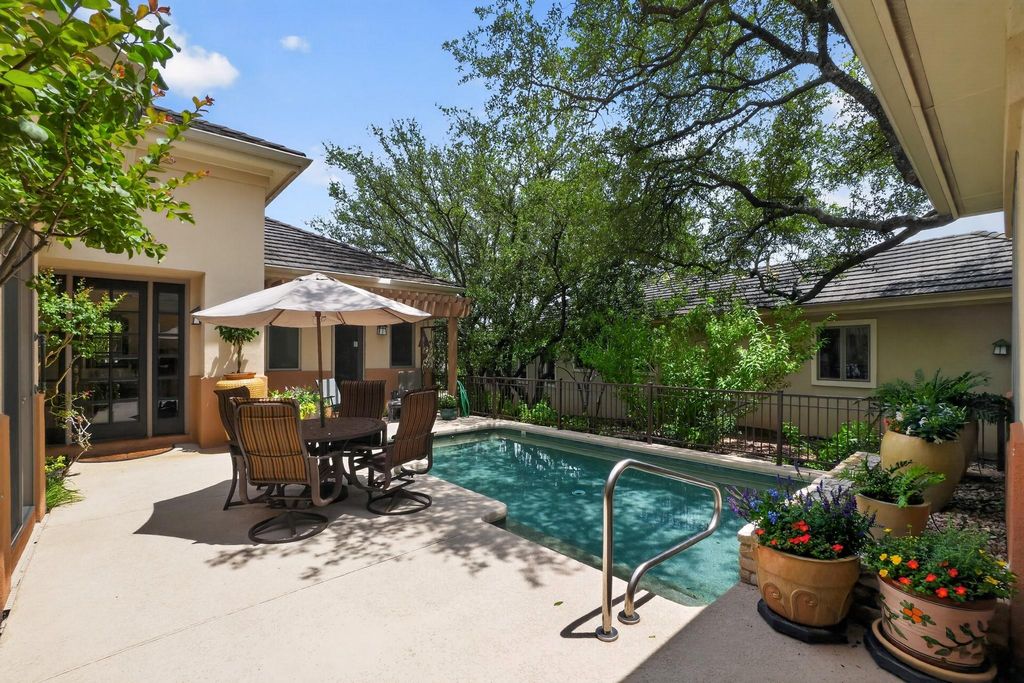 2305 Barton Creek BLVD 40, Austin, TX 78735