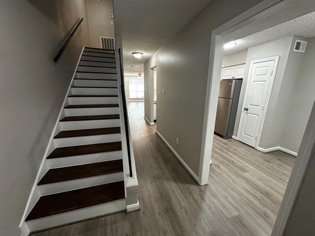 2120 Greenbriar Colony Drive, Houston, TX 77032