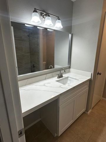 2120 Greenbriar Colony Drive, Houston, TX 77032