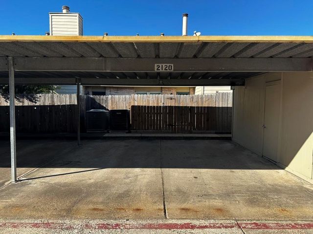 2120 Greenbriar Colony Drive, Houston, TX 77032