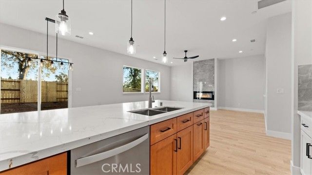 6 Moonbeam Court, Oroville, CA 95966