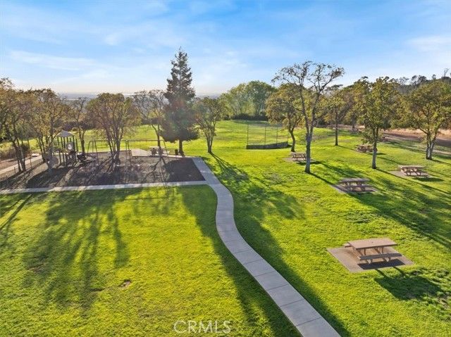 6 Moonbeam Court, Oroville, CA 95966