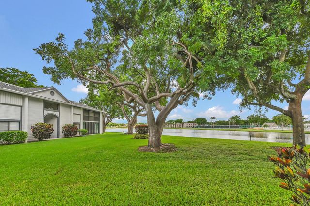 15465 Lakes Of Delray Boulevard 101, Delray Beach, FL 33484