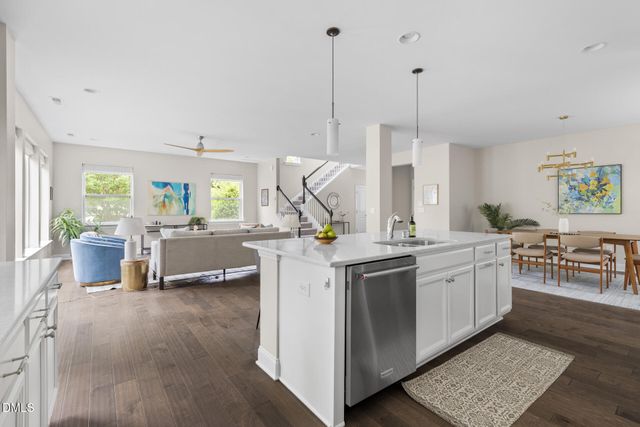 108 Chapel Run Way, Chapel Hill, NC 27517
