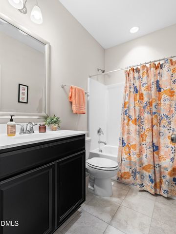108 Chapel Run Way, Chapel Hill, NC 27517