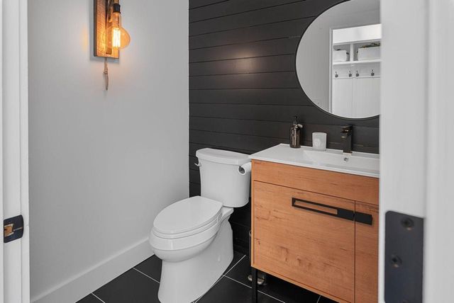 S107W34886 S Shore DRIVE, Mukwonago, WI 53149