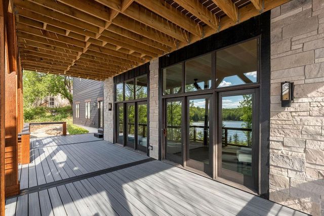 S107W34886 S Shore DRIVE, Mukwonago, WI 53149