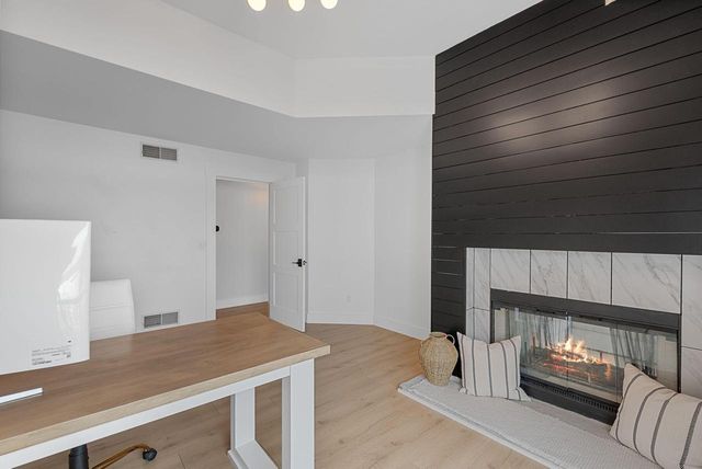 S107W34886 S Shore DRIVE, Mukwonago, WI 53149