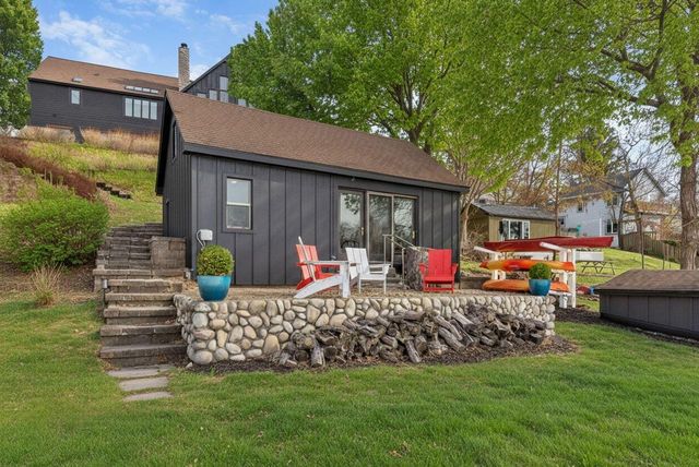 S107W34886 S Shore DRIVE, Mukwonago, WI 53149