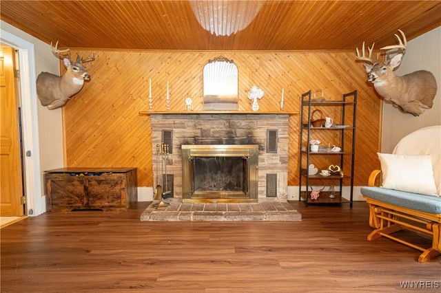 304 Erin Road, Ridgeway, NY 14103