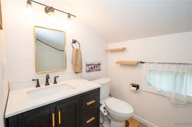 304 Erin Road, Ridgeway, NY 14103