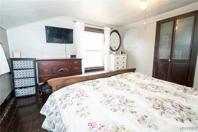 304 Erin Road, Ridgeway, NY 14103