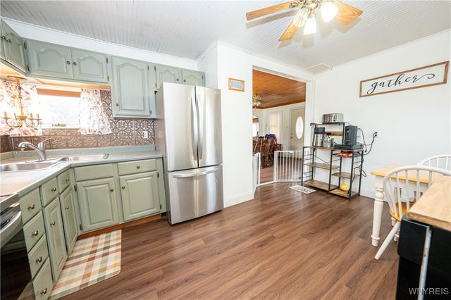 304 Erin Road, Ridgeway, NY 14103