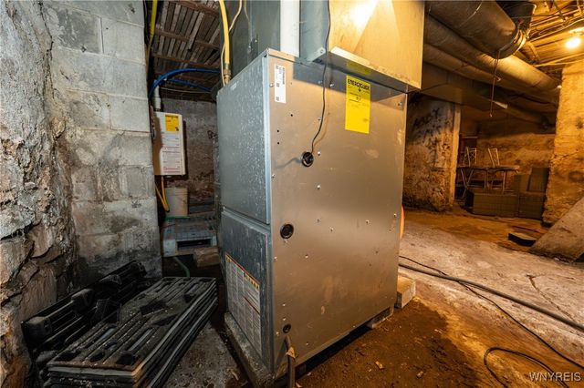 304 Erin Road, Ridgeway, NY 14103