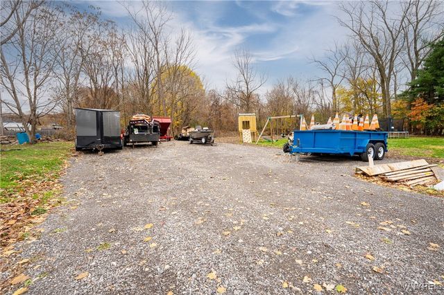 304 Erin Road, Ridgeway, NY 14103