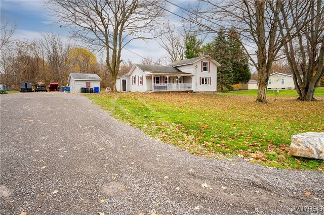 304 Erin Road, Ridgeway, NY 14103