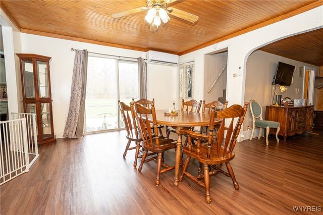 304 Erin Road, Ridgeway, NY 14103