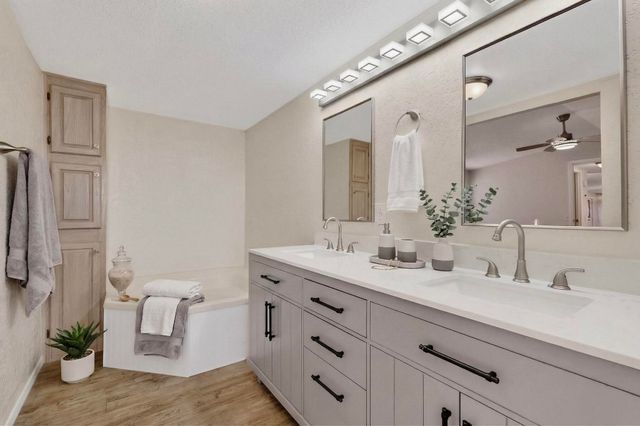 9 Sangre De Cristo, Moriarty, NM 87035