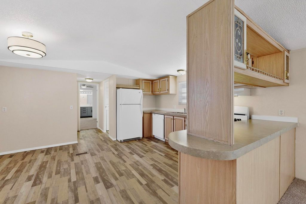 Image 19 of property listing at 9 Sangre De Cristo, Moriarty, NM 87035