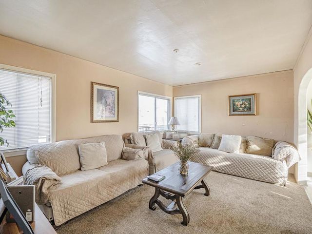 9 Memorial Avenue, Freedom, CA 95019