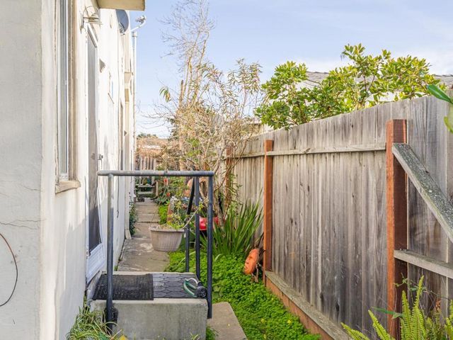 9 Memorial Avenue, Freedom, CA 95019