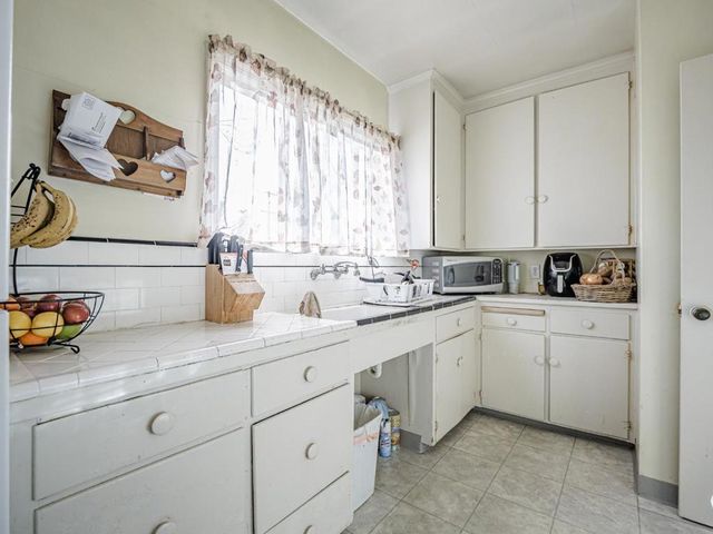 9 Memorial Avenue, Freedom, CA 95019