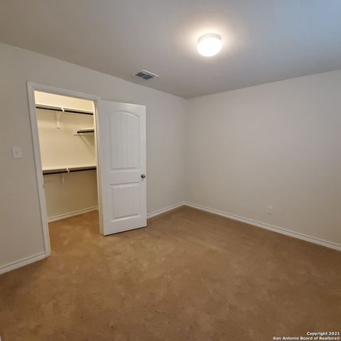 8062 HALO CIR, San Antonio, TX 78252