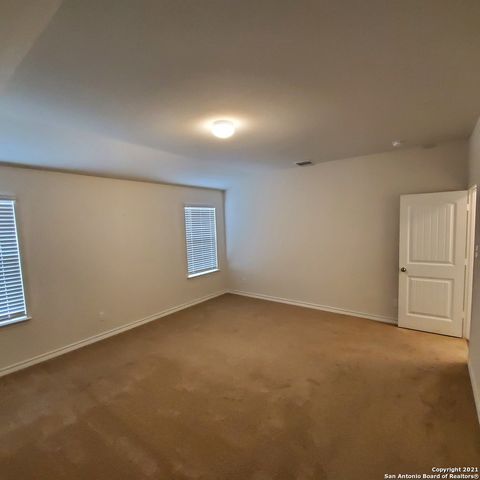 8062 HALO CIR, San Antonio, TX 78252