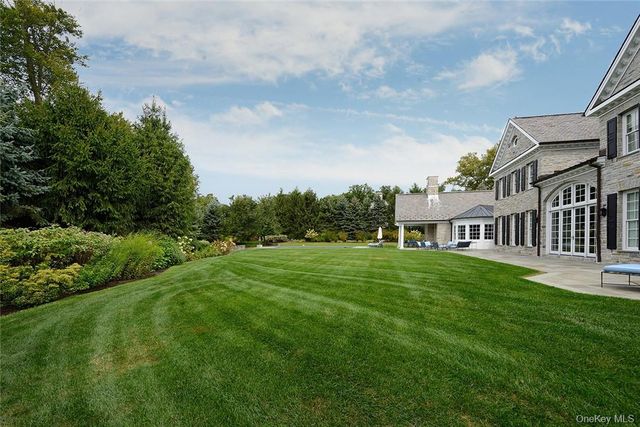 21 Lincoln Lane, Purchase, NY 10577