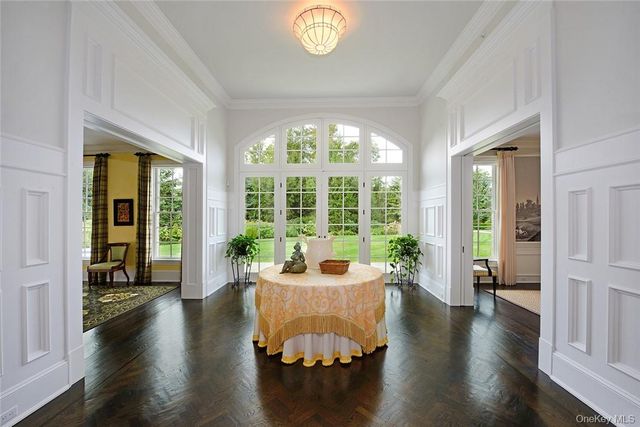 21 Lincoln Lane, Purchase, NY 10577