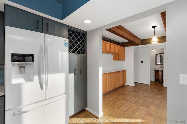 42467 Eldon Avenue, Clinton Charter Township, MI 48038