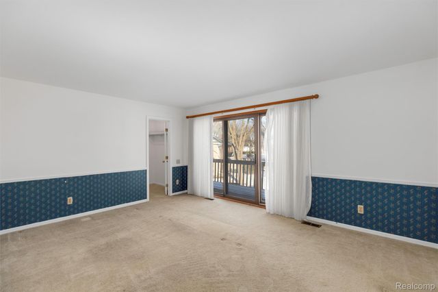 42467 Eldon Avenue, Clinton Charter Township, MI 48038