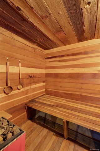 42467 Eldon Avenue, Clinton Charter Township, MI 48038