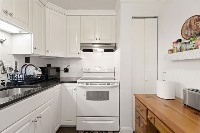 575 Broad St 312, Weymouth, MA 02189