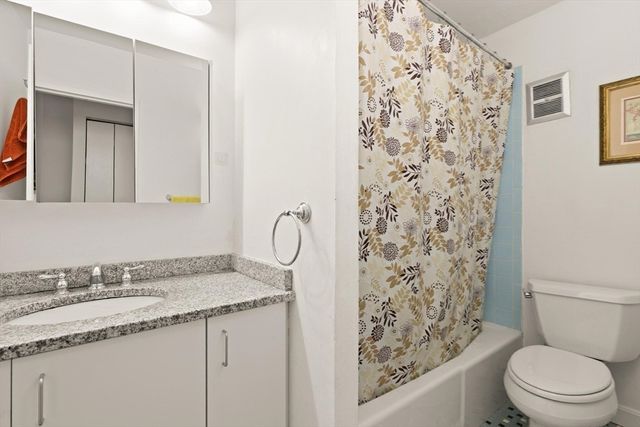 575 Broad St 312, Weymouth, MA 02189